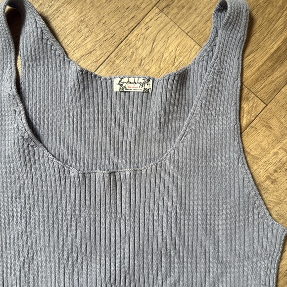 Gray Ribbed Tank Top - Picture 2 of 5